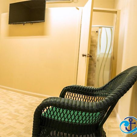 بريدج تاون Mariner Motel المظهر الخارجي الصورة